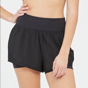 NWT Spanx Get Moving Short XL